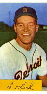 Don Lund, American baseball player (Detroit Tigers)., dies at age 90